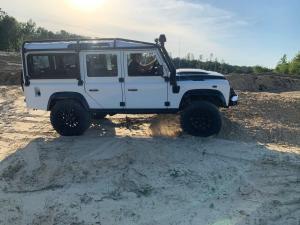 Land Rover Defender 110 by Osprey Custom Cars 1993 года 